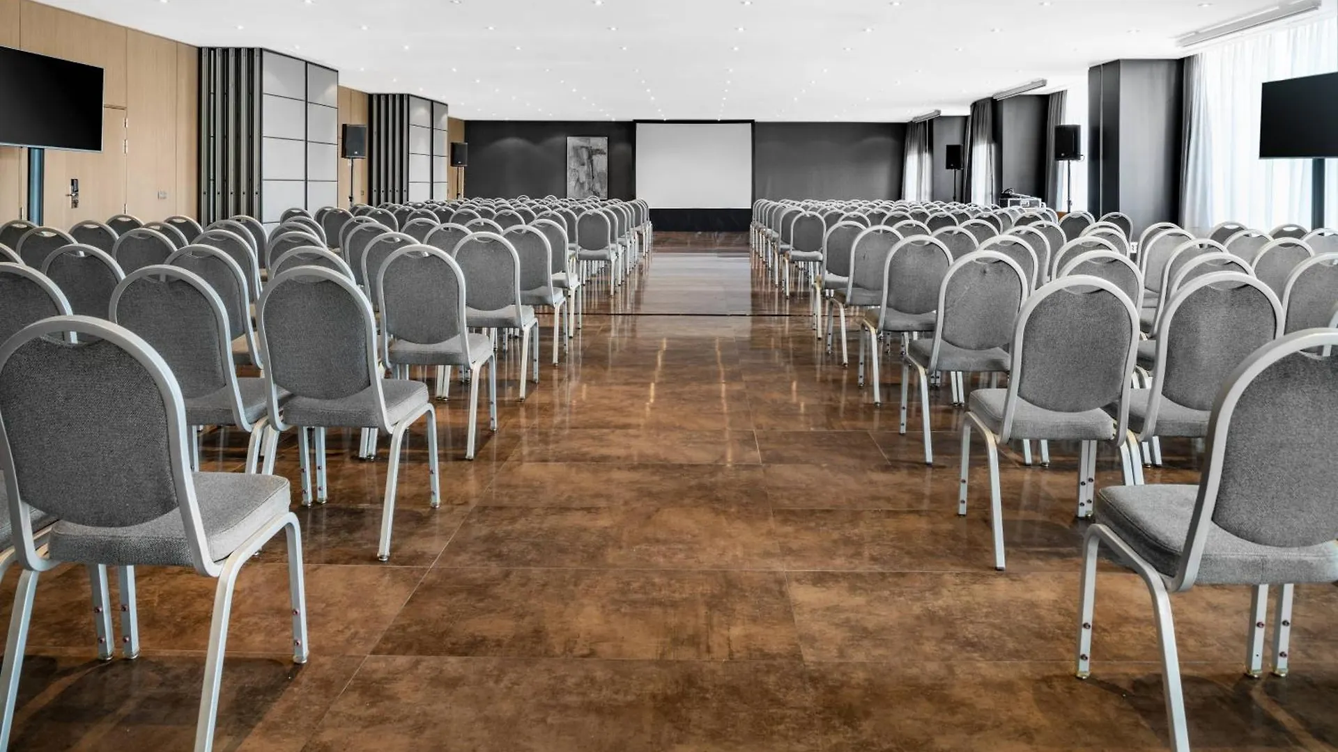 Ac Hotel Madrid Feria By Marriott