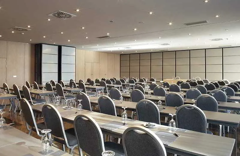 Ac Hotel Madrid Feria By Marriott 4*,
