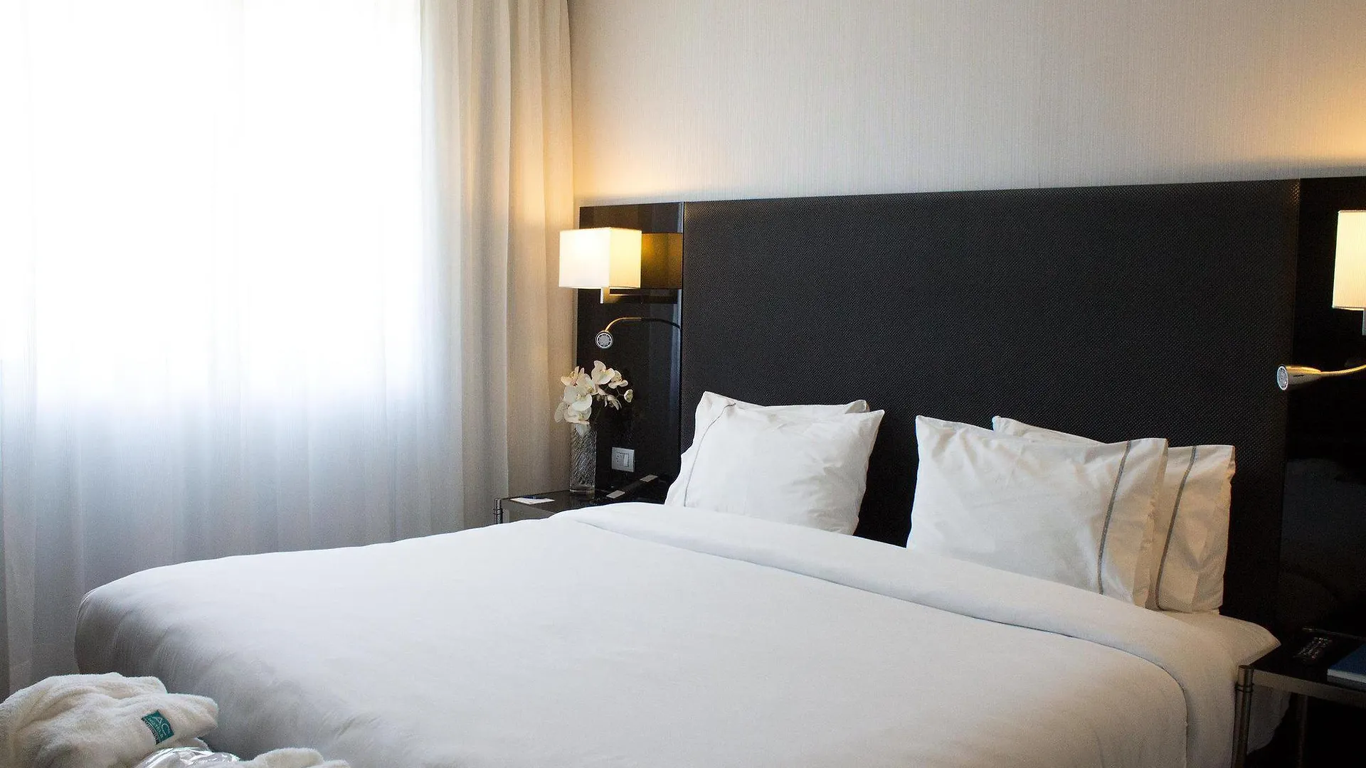 Ac Hotel Madrid Feria By Marriott 4*,